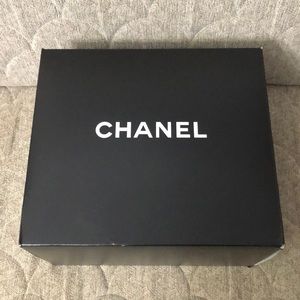 🌺🌺Original Chanel Box for Lambskin Back Pack